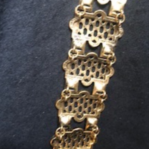 Lia Sophia Goldtone Mesh With Rhinestone Set *EUC* - Picture 8 of 9